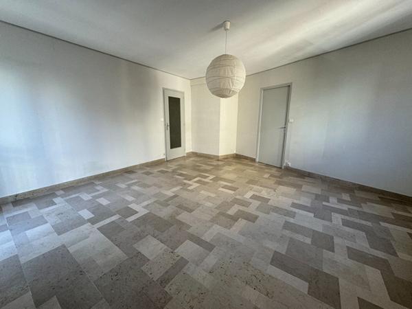 Appartement T3 - Secteur place Questel