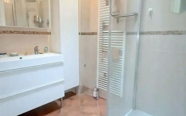 Appartement à louer    4 pièces • 87,67 m2 Grenoble