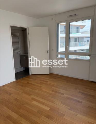 Location Appartement 5 pièces 111.04 m² - Rueil-malmaison 92500