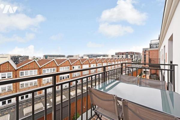 Appartement de 3 pièces en parfait état avec petite terrasse et vue dégagée