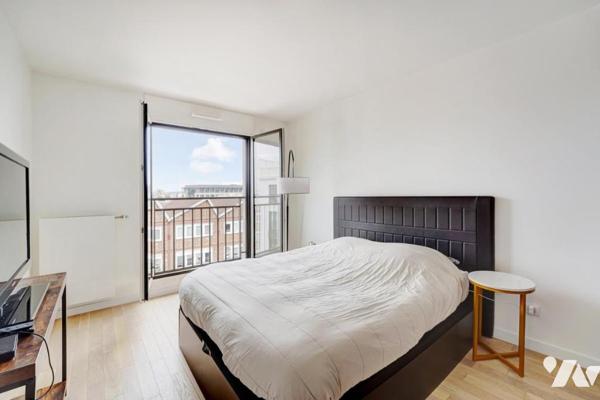 Appartement de 3 pièces en parfait état avec petite terrasse et vue dégagée