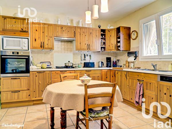 House for sale 4 rooms 105 m² Macau