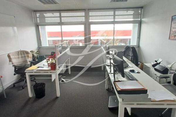 Vente - BUREAUX 624 m 2