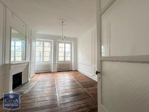Appartement à louer 2 pièces 59.5m²