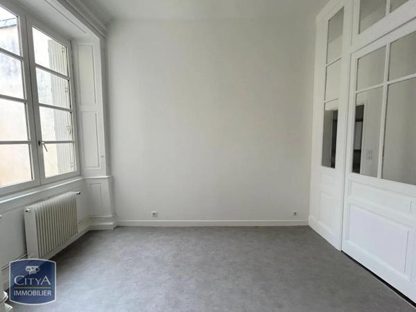 Appartement à louer 2 pièces 59.5m²