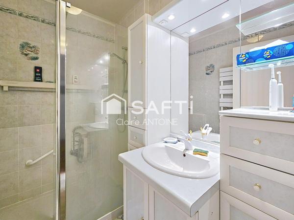 Fontainebleau – Élégant F4 de 103 m² dans une résidence de standing