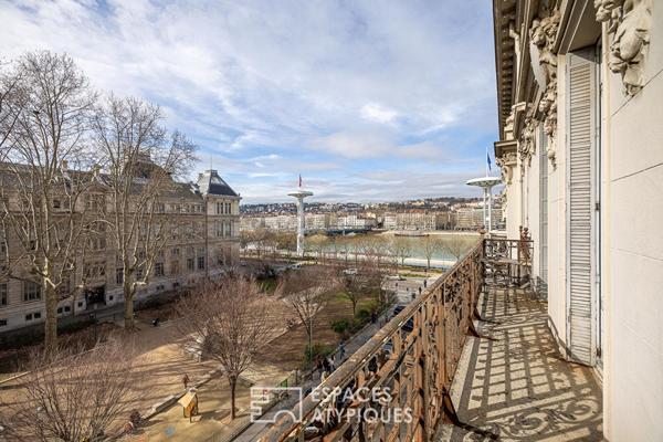 Élégance haussmannienne et volumes généreux au coeur de Lyon