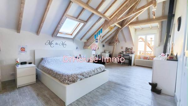 Maison à vendre 8 pièces de 253 m²