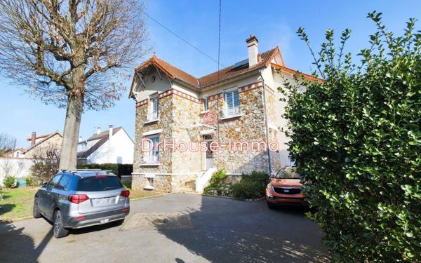 Maison à vendre 8 pièces de 253 m²