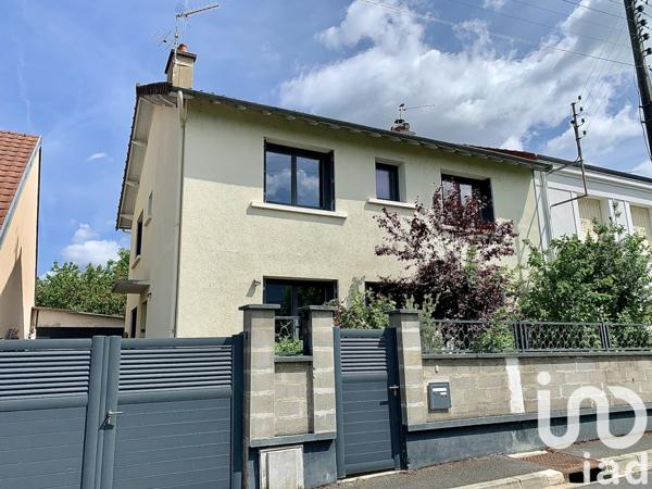 Maison à vendre 7 pièces 146 m² Montluçon