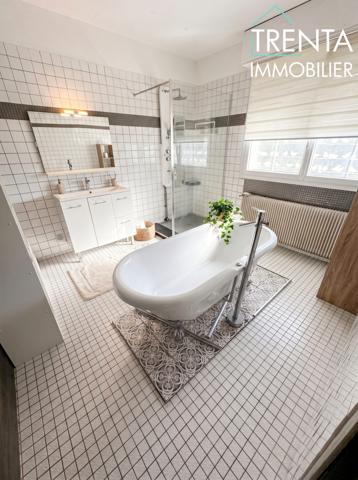 Magnifique maison de maître au charme exceptionnel à Lure