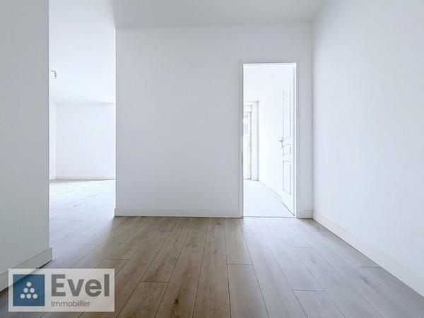 LOCATION MOYEUVRE GRANDE F3 RENOVE - BALCON