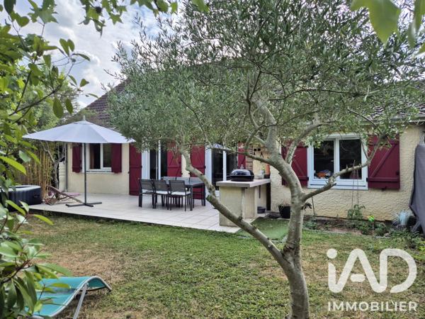 Maison à vendre 6 pièces 138 m² Saint-Pierre-du-Perray