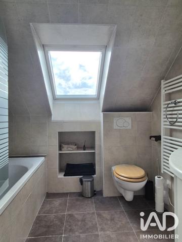 Maison à vendre 6 pièces 138 m² Saint-Pierre-du-Perray