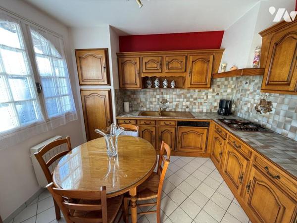 LAVAL, Quartier Thévalles, Maison type 5