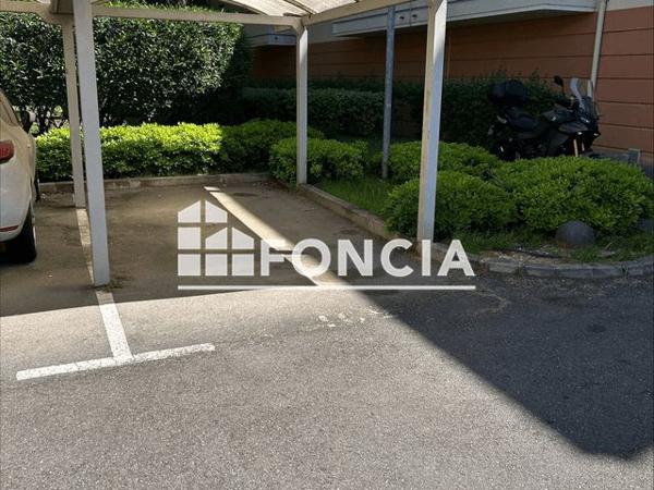 Location Parking 12.1 m² - 34 RUE COPERNIC Vitrolles 13127