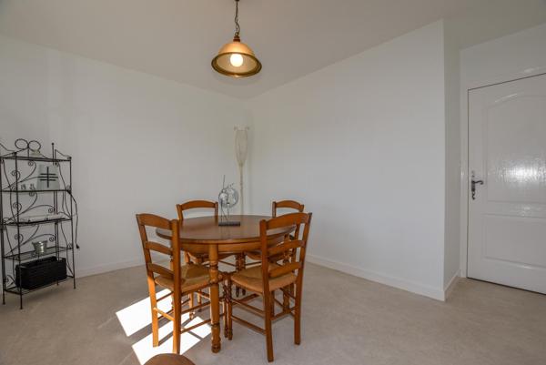 Charmante maison familiale prête à vous accueillir !!