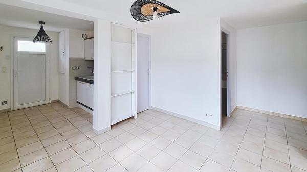 Idéal investisseur ou premier achat - T2 bis de 40m2 - Parking et abri vélo