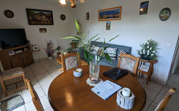 Appartement à vendre    3 pièces • 73 m2 Bayonne