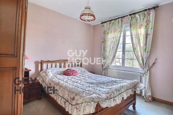 Beaumont le Roger, écoles et commerces à pied!