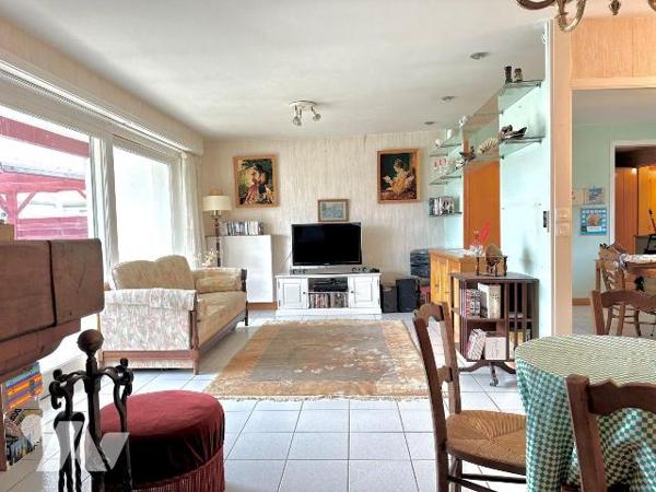 Maison à Vendre à CAPBRETON (40130) 
Dans un quartier calme, maison de plain-pied d'une superf...