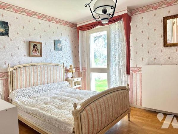 Maison à Vendre à CAPBRETON (40130) 
Dans un quartier calme, maison de plain-pied d'une superf...