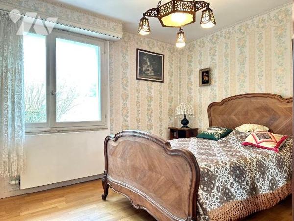 Maison à Vendre à CAPBRETON (40130) 
Dans un quartier calme, maison de plain-pied d'une superf...