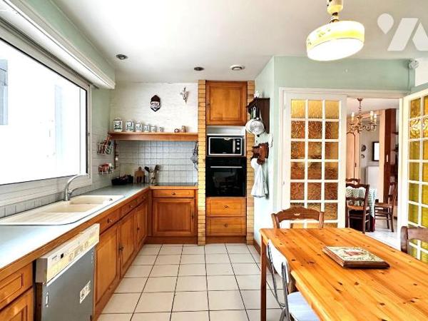 Maison à Vendre à CAPBRETON (40130) 
Dans un quartier calme, maison de plain-pied d'une superf...