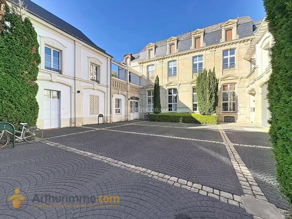 Location                                                      Appartement
                        
                     2 pièces                                         à Reims