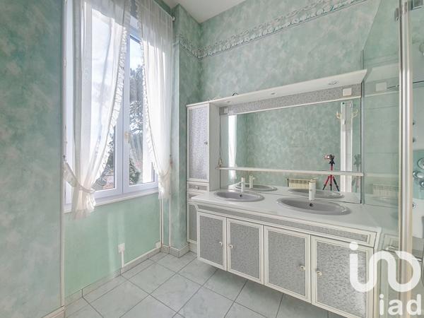 Maison à vendre 9 pièces 177 m² Fouras