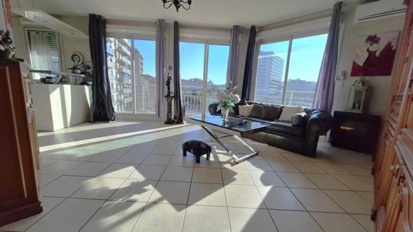 Appartement à vendre 4 pièces MARSEILLE 4EME ARRONDISSEMENT (13) La blancarde