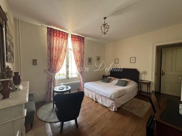 Propriete à vendre 32 pièces AMBOISE (37)