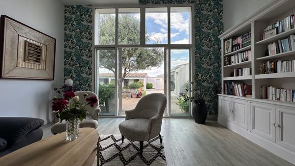 Villa de charme avec piscine à Marsilly