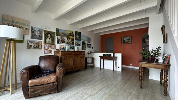 Villa de charme avec piscine à Marsilly