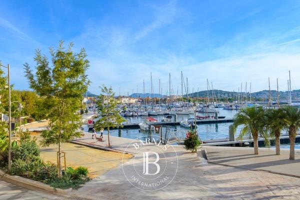Sanary-sur-Mer, Appartement 2 Chambres -  82 m² à vendre