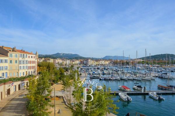 Sanary-sur-Mer, Appartement 2 Chambres -  82 m² à vendre