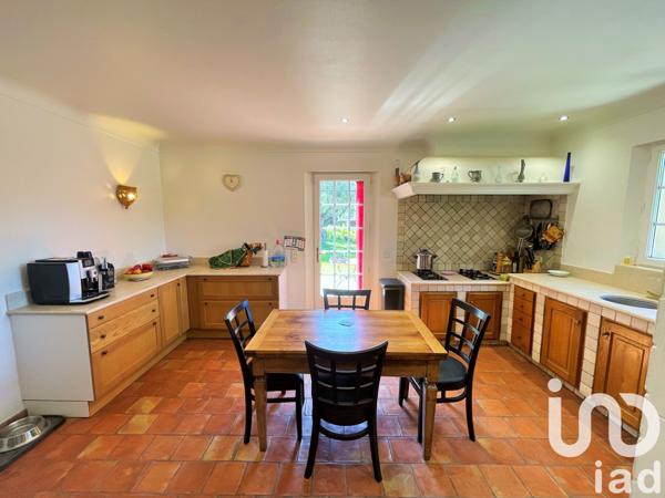 Maison à vendre 5 pièces 200 m² Cogolin
