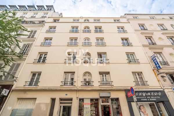 Studio A Vendre dans le dynamique quartier des Batignolles Paris 17eme  1 pièce(s) 18.4 m2