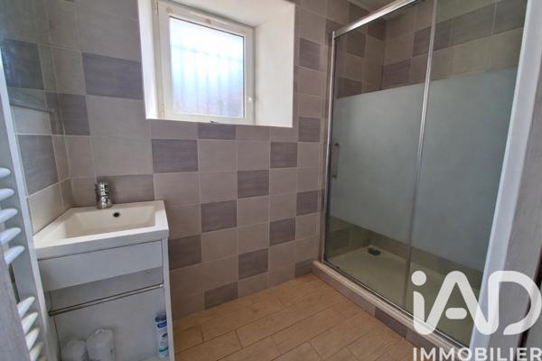 Maison à vendre 4 pièces 57 m² Chasseneuil-sur-Bonnieure