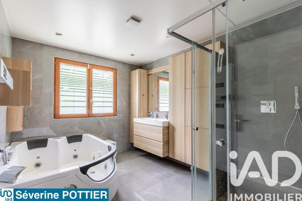 Maison à vendre 6 pièces 126 m² Viry-Châtillon