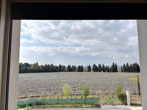 Maison lumineuse avec terrasse et vue sur les Pyrénées