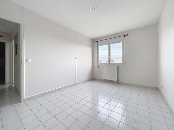 T3 lumineux avec terrasse Sud et parking