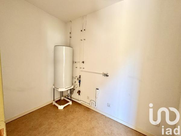 House for sale 2 rooms 42 m² Herry