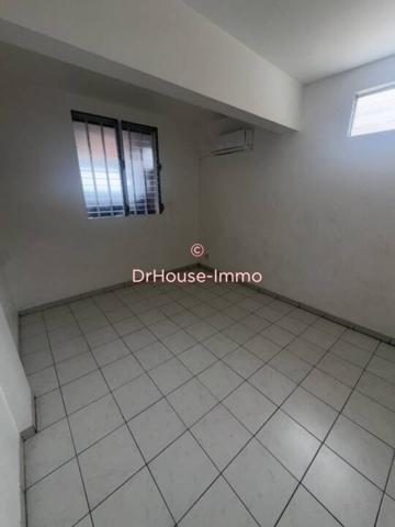 Appartement à louer 3 pièces de 70 m²
