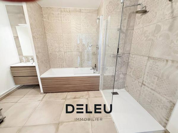T3 duplex 86 m² au dernier étage, terrasse, parking