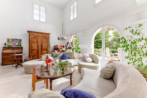 Maison à Le Perreux-sur-Marne, 94170 - 12 pièces 276m²