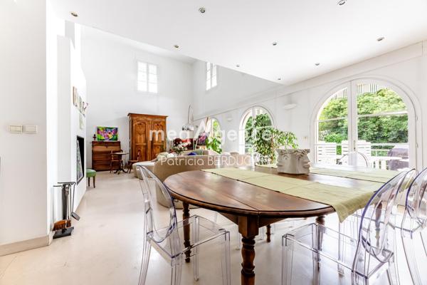 Maison à Le Perreux-sur-Marne, 94170 - 12 pièces 276m²