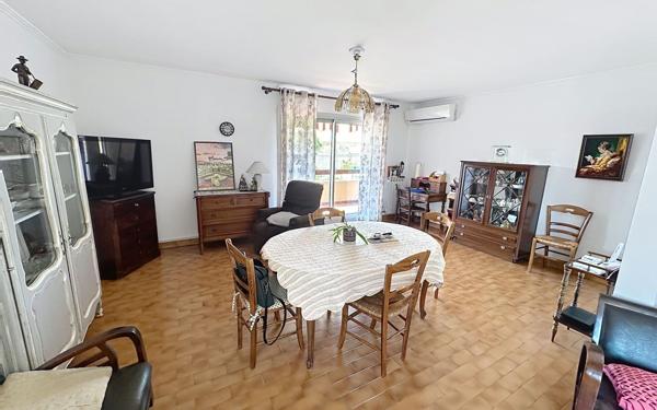 Appartement à vendre    3 pièces • 86 m2 Avignon