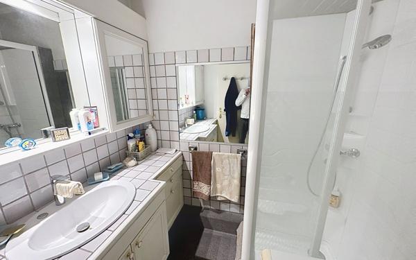 Appartement à vendre    3 pièces • 86 m2 Avignon