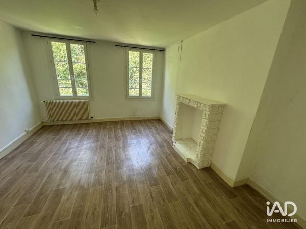 Location appartement 3 pièces 77 m² Elbeuf